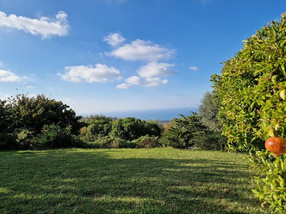 Villa Del Carrubo A Due Passi Dal Mare Di Cefalu Collesano Habitación foto