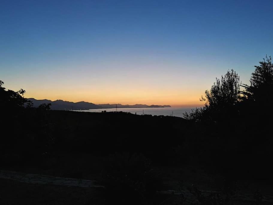 Villa Del Carrubo A Due Passi Dal Mare Di Cefalu Collesano Habitación foto