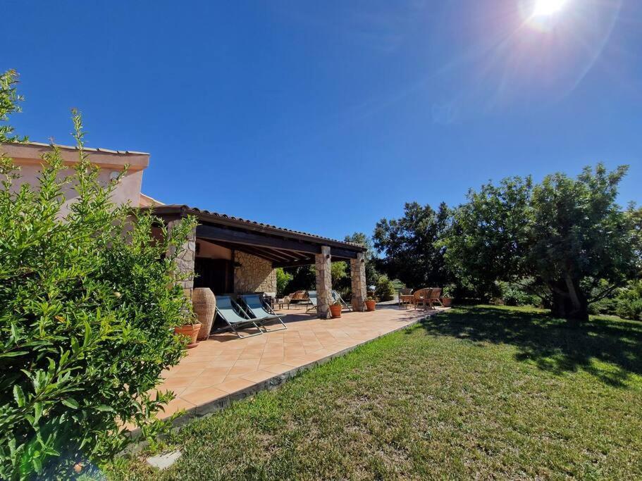 Villa Del Carrubo A Due Passi Dal Mare Di Cefalu Collesano Habitación foto
