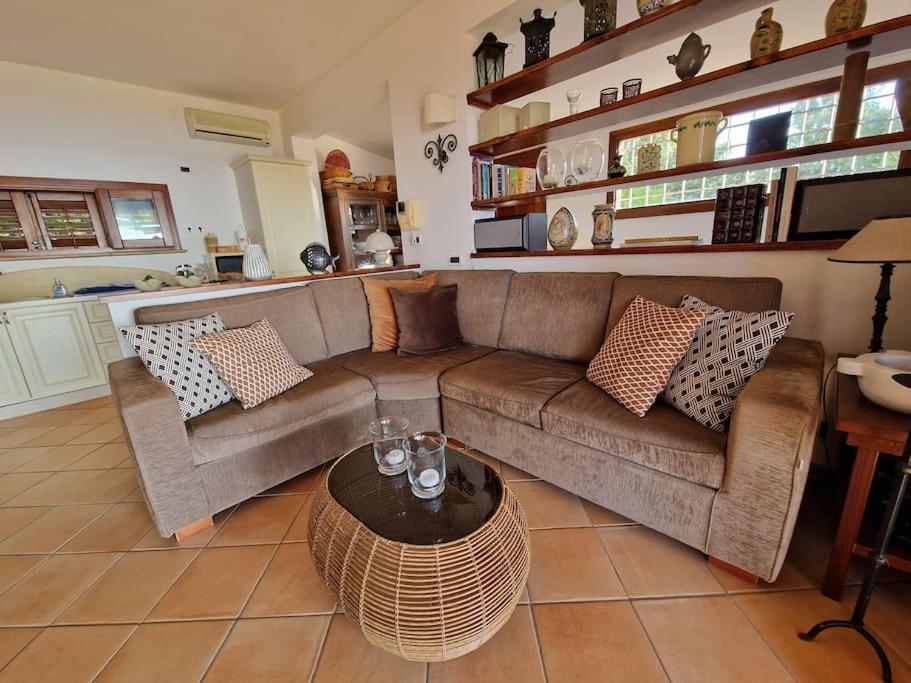 Villa Del Carrubo A Due Passi Dal Mare Di Cefalu Collesano Habitación foto