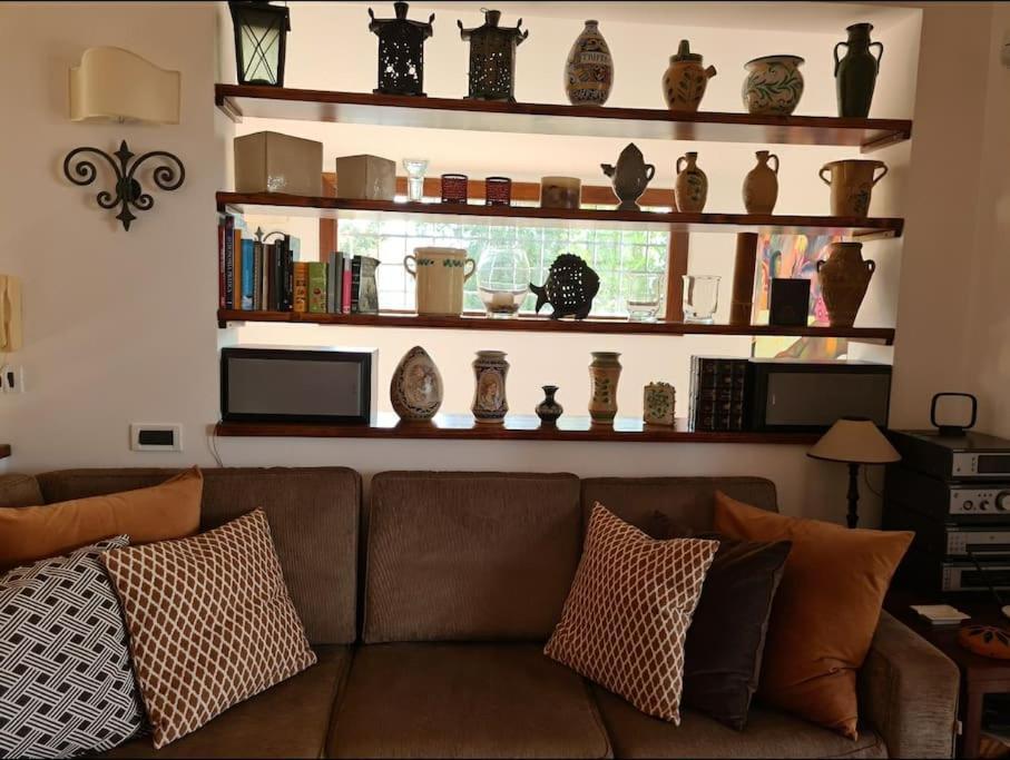Villa Del Carrubo A Due Passi Dal Mare Di Cefalu Collesano Habitación foto